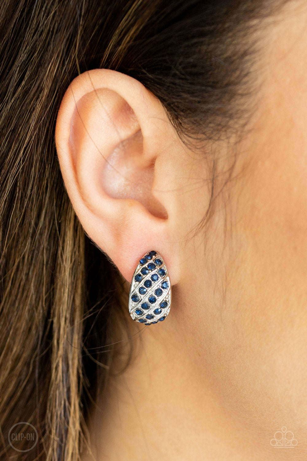 Sparkling Shells Blue Clip-On Earrings