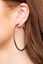 Load image into Gallery viewer, Curved Couture Copper Earrings