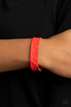 Load image into Gallery viewer, Follow The Wildflowers Red Bracelet