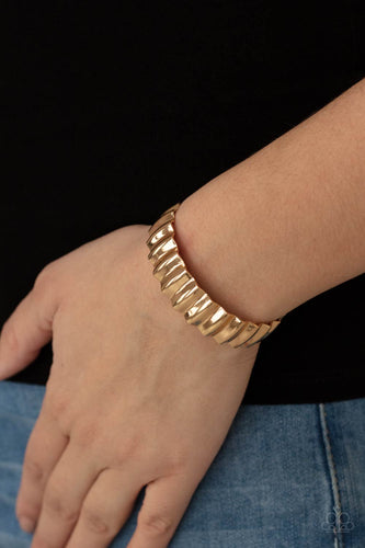 Across The HEIR-Waves Gold Bracelet