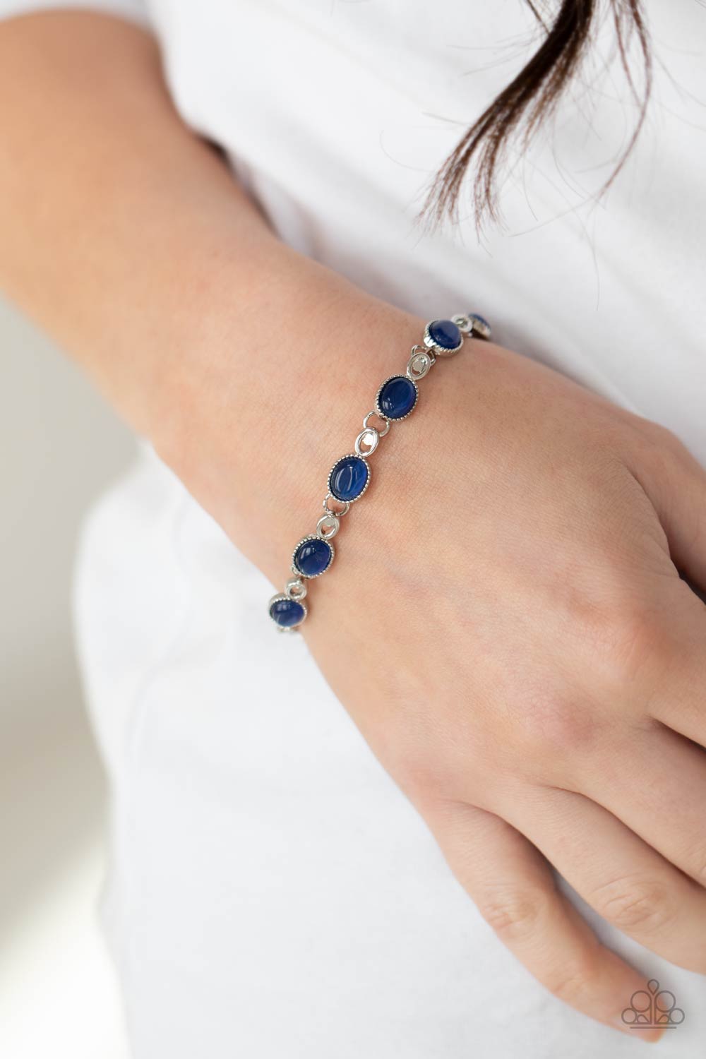 Blissfully Beaming Blue Bracelet