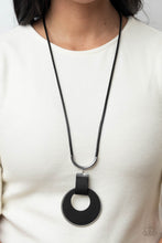 Load image into Gallery viewer, Luxe Crush Black Necklace