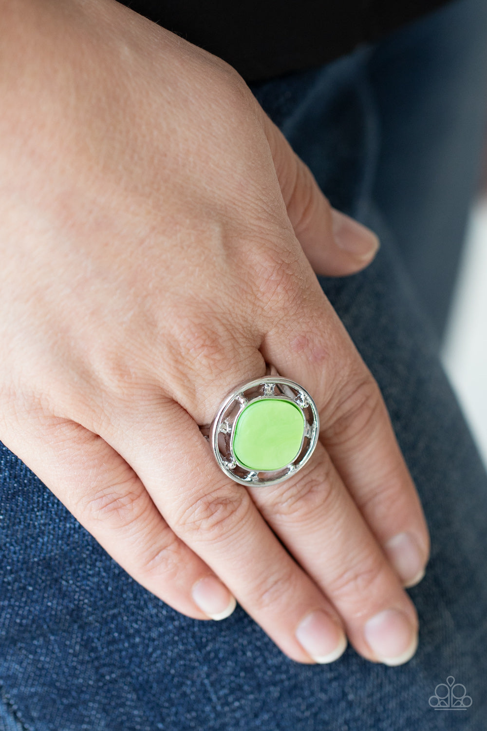 Encompassing Pearlescence Green Ring