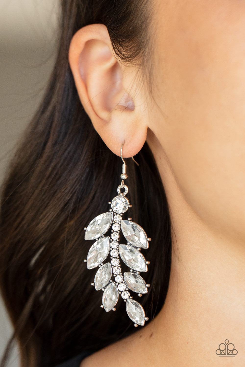 Ice Garden Gala White Earrings