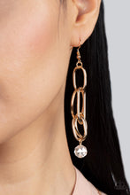 Load image into Gallery viewer, Park Avenue Princess Gold Earrings