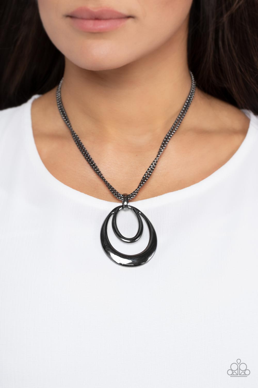 Suburban Storm Black Necklace